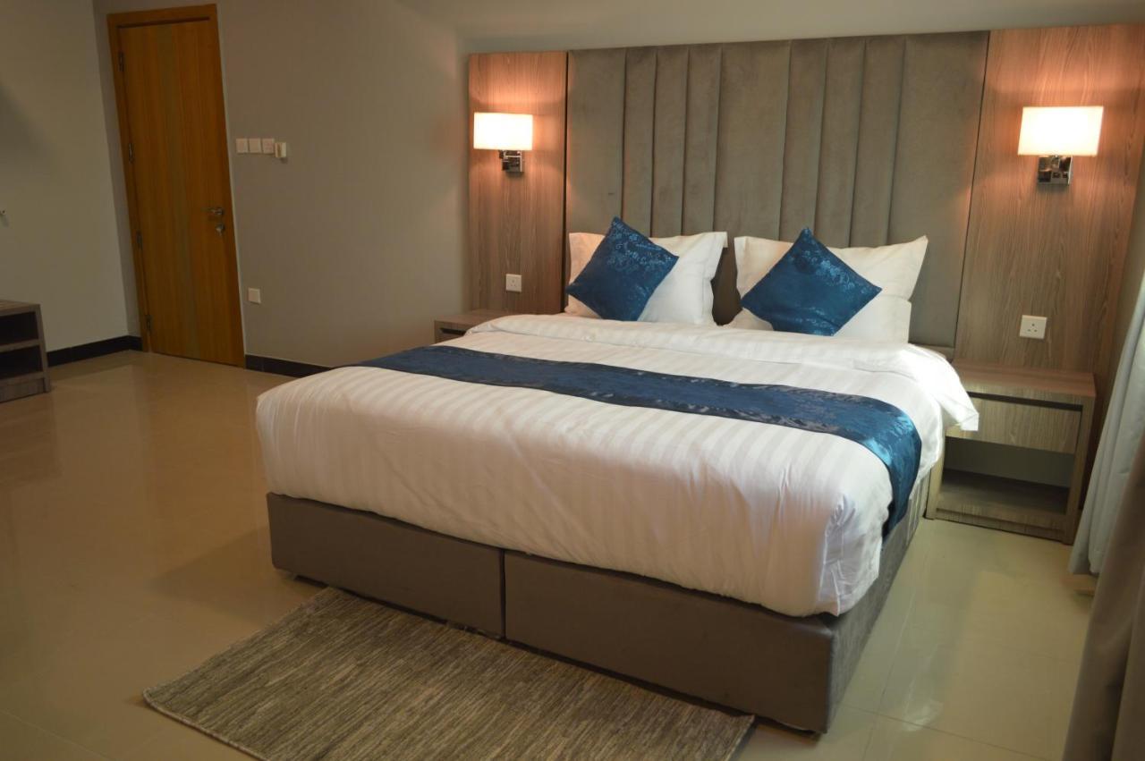 Terrace View 3 Apartment ดัมมัม ภายนอก รูปภาพ