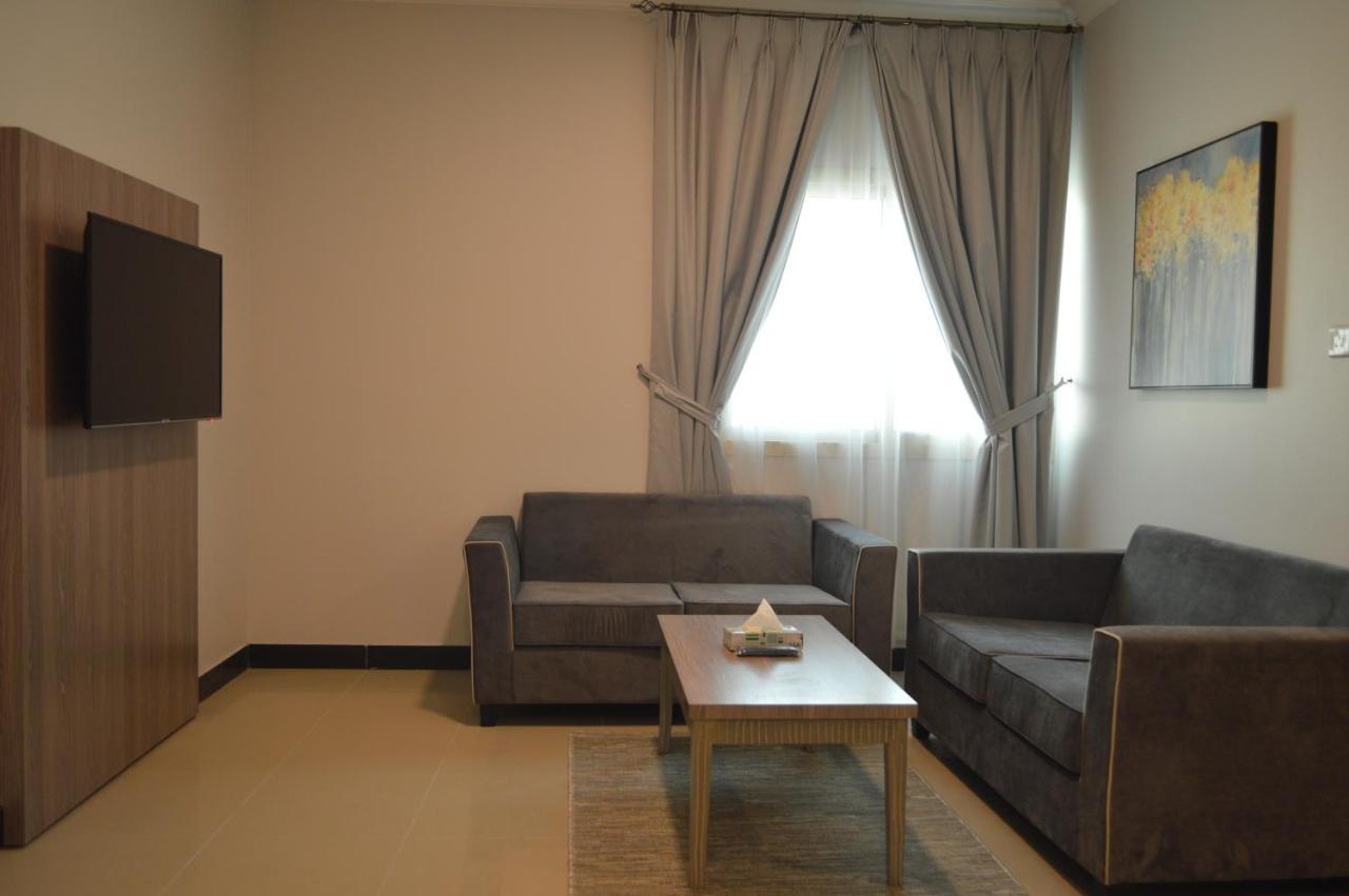 Terrace View 3 Apartment ดัมมัม ภายนอก รูปภาพ