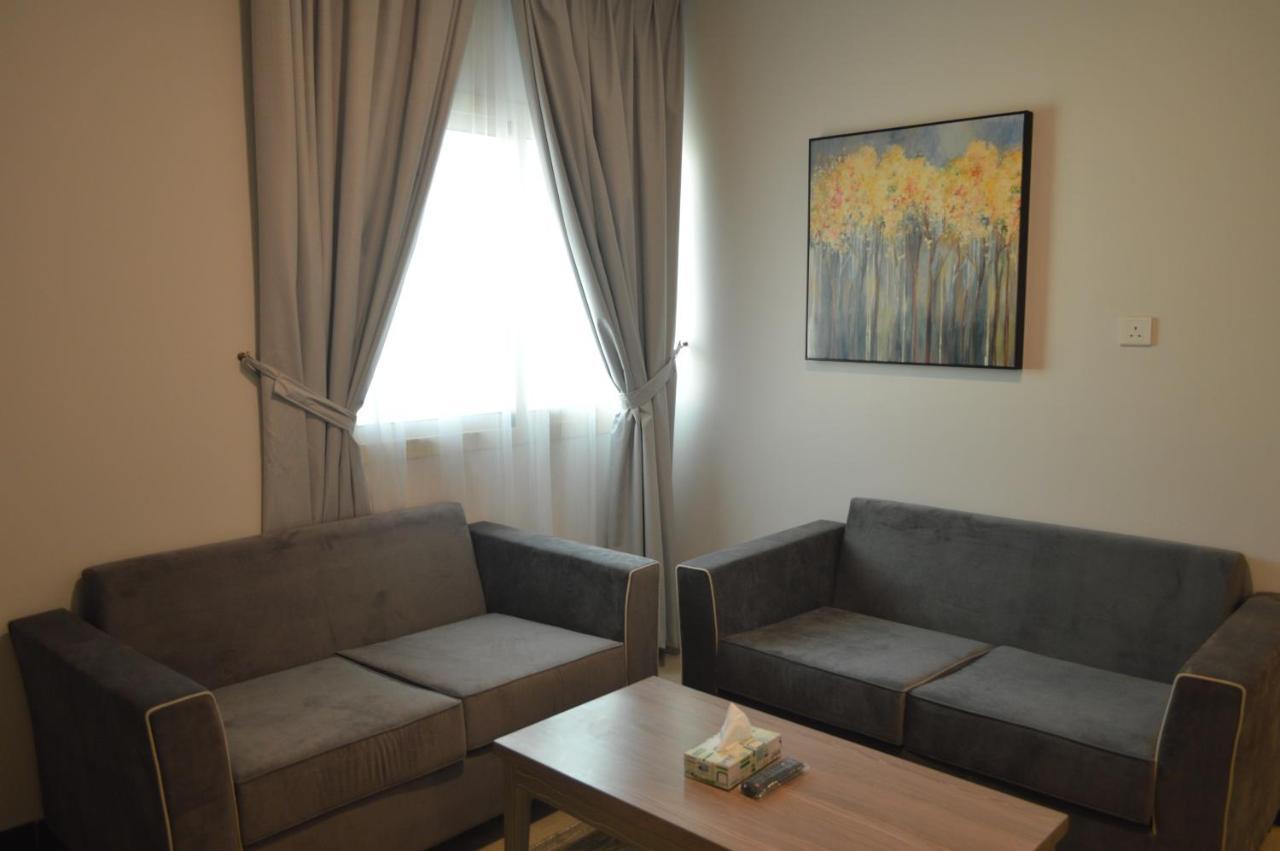 Terrace View 3 Apartment ดัมมัม ภายนอก รูปภาพ